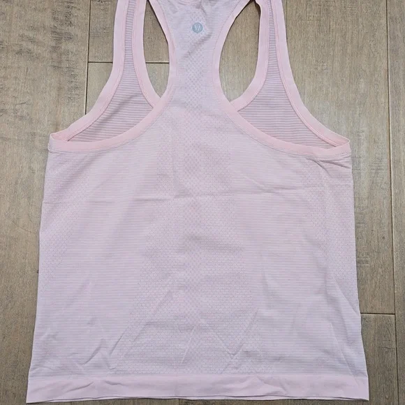 Lululemon Swiftly Tech Racerback - Picture 2 of 4